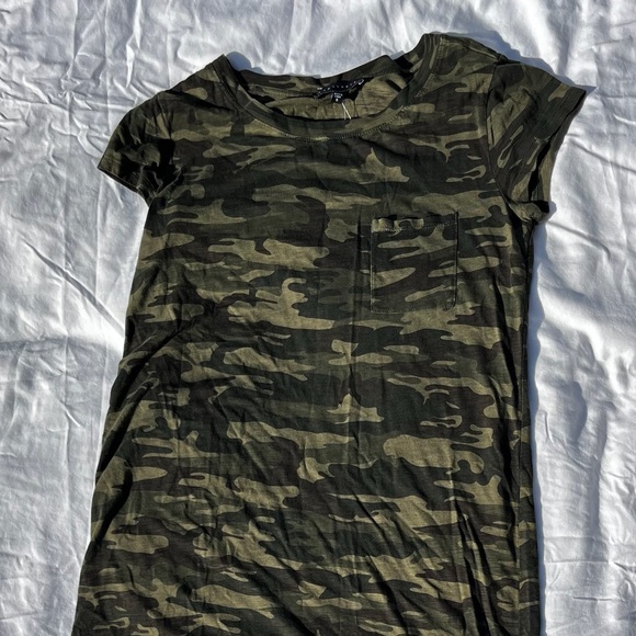Sanctuary Camo Dress with Pocket
*PERFECT FOR SUMMER* - Picture 4 of 4